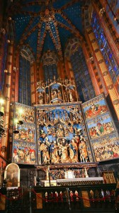 web-st-marys-basilica-krakow-2-altar-vs-height