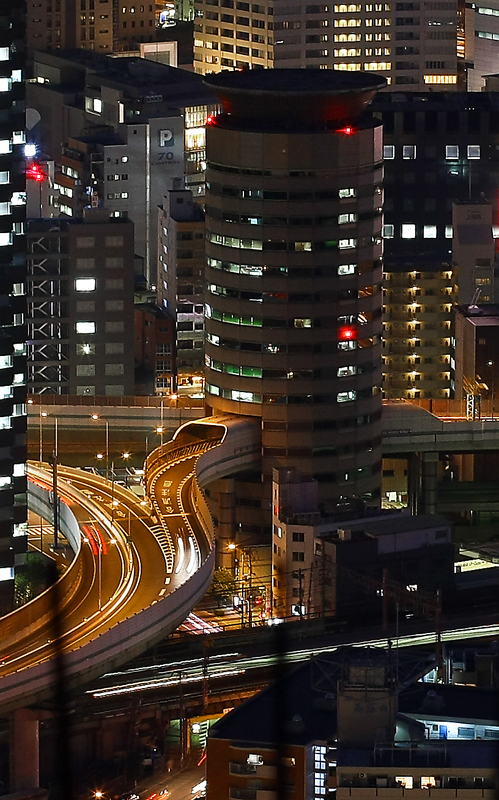 Osaka Gate Tower Building