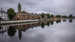 inverness city by the river - mirrored building